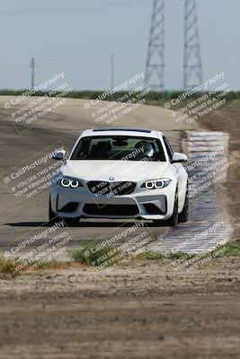 media/May-11-2024-Lotus Club of SoCal (Sat) [[dbcd79269c]]/Intermediate/Session 2 (Outside Grapevine)/